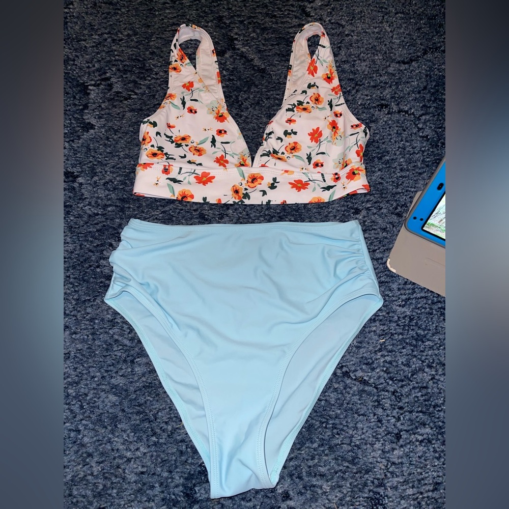 SHEIN Floral and Light Blue Bikini Set